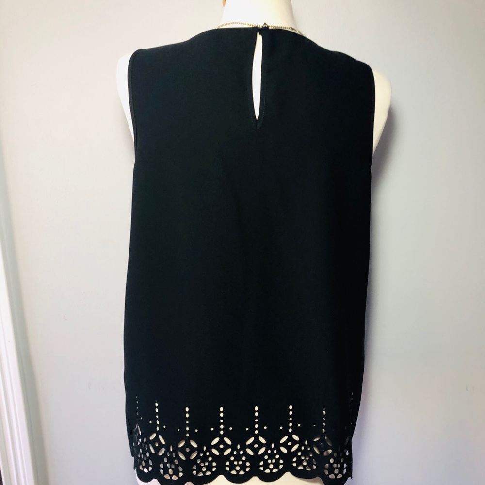Beautiful black BANANA REPUBLIC Summer Top - Picture 5 of 8